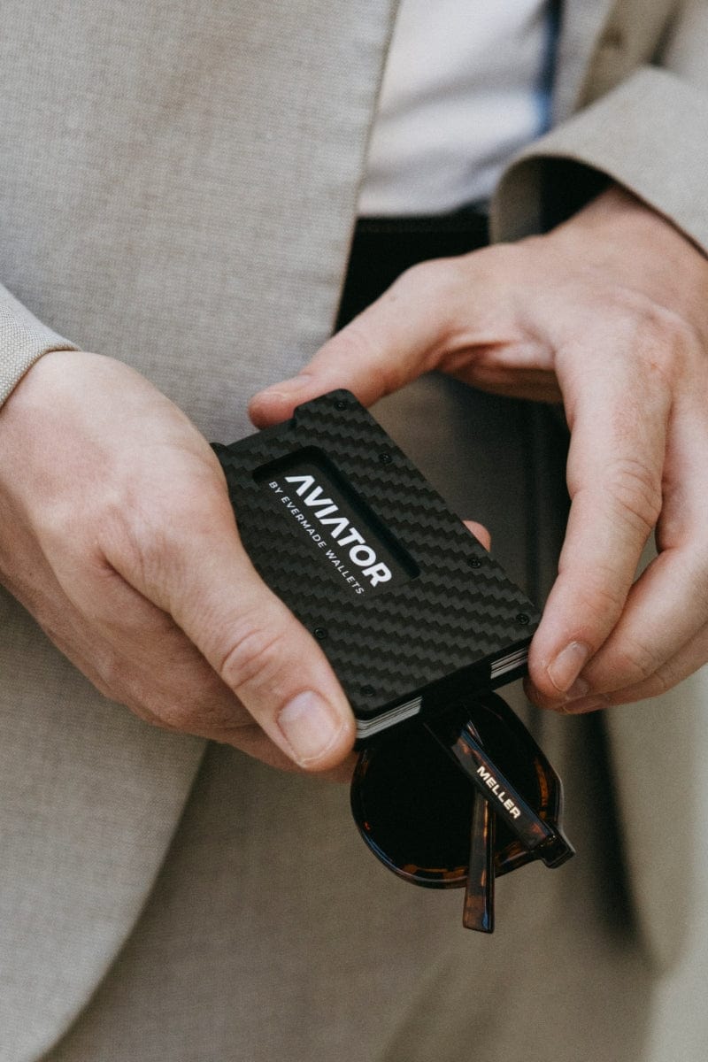 The Ultimate German-Engineered Slim Wallet